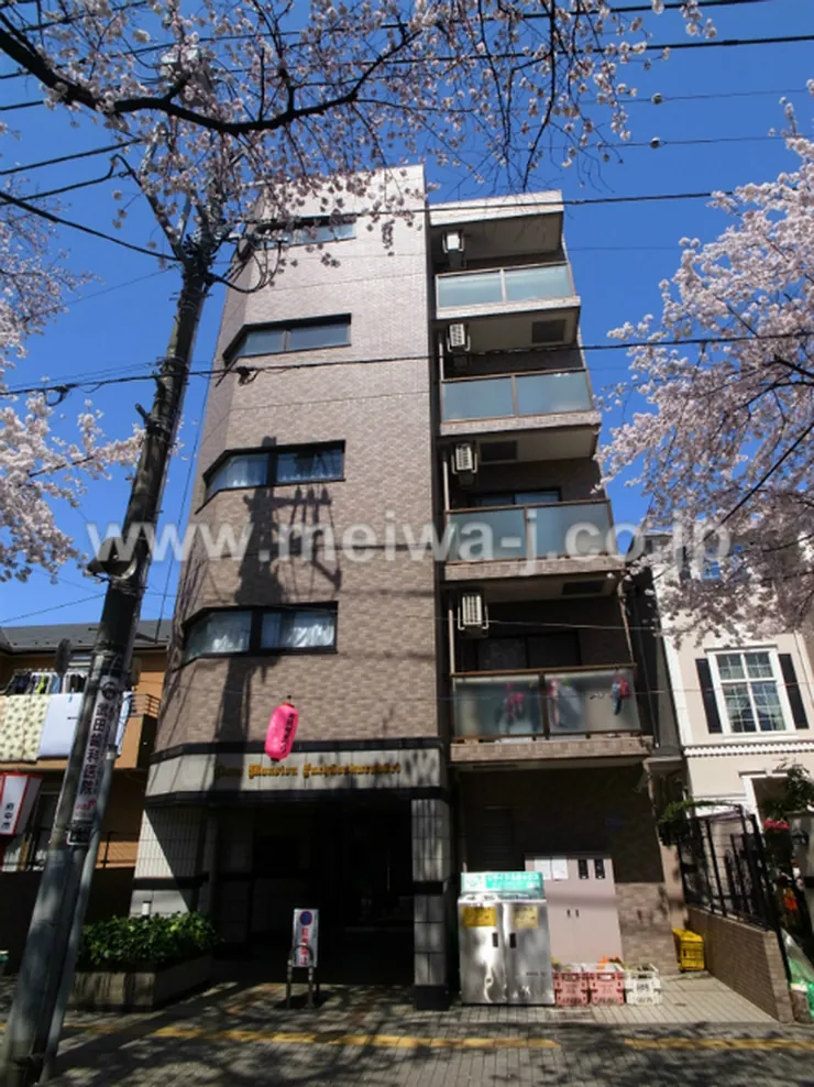 ライオンズマンション府中桜通りの外観写真