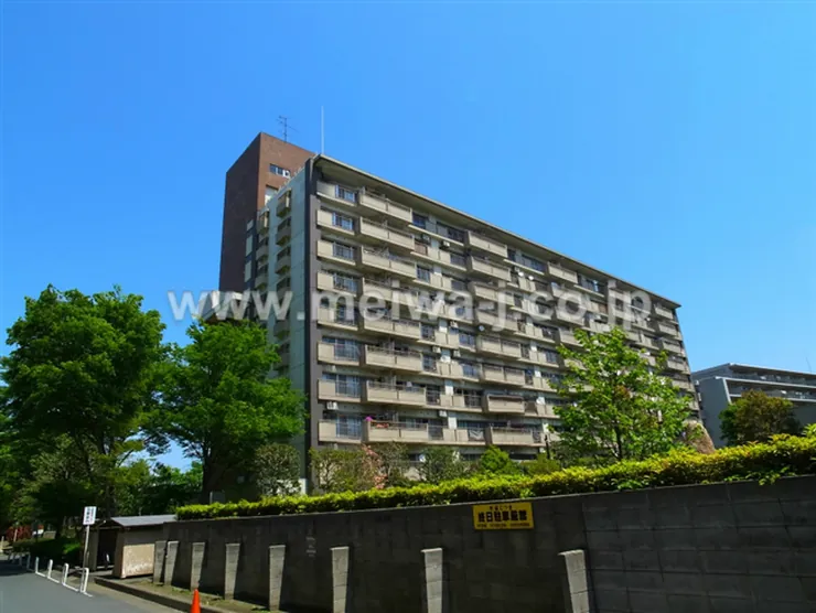 府中住吉町住宅3号棟の外観写真