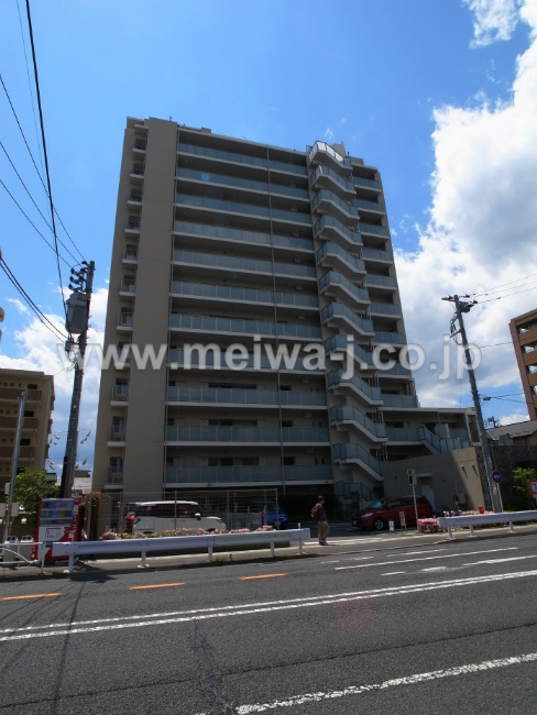 クレアホームズ府中西府外観