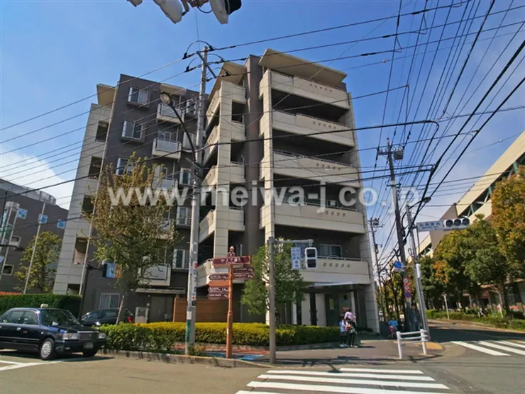 小田急コアロード府中本町の写真2