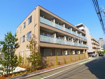 フォレスタヴェルデ