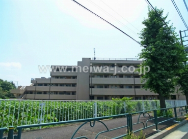 グリーンパレス府中(若松町4)現地