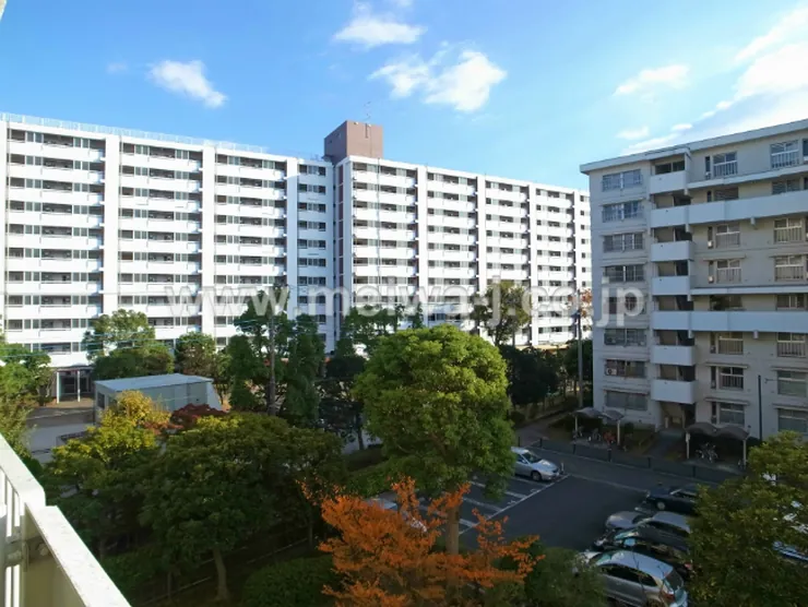 UR車返2街区1号棟の写真2