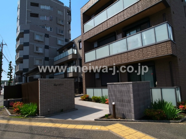 ドルフ白糸台現地