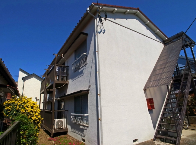 ファミール白糸