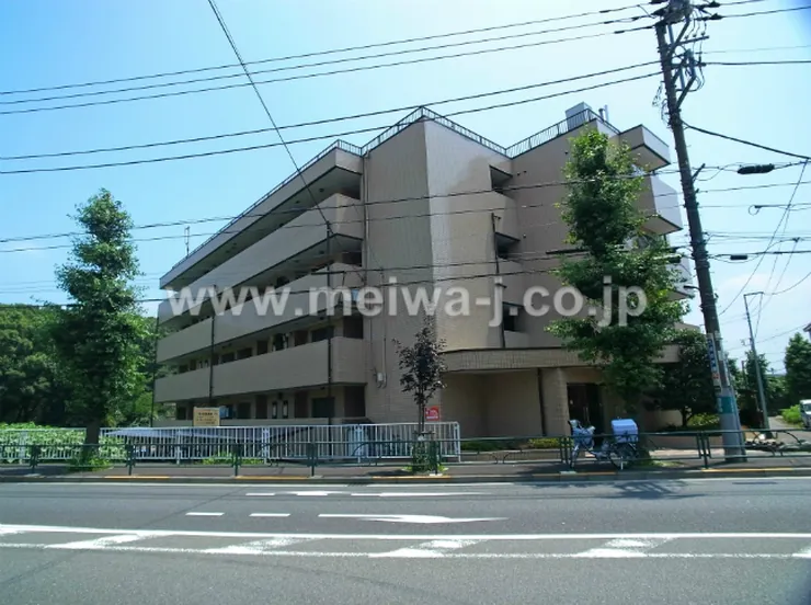 グリーンパレス府中(若松町4)の外観写真