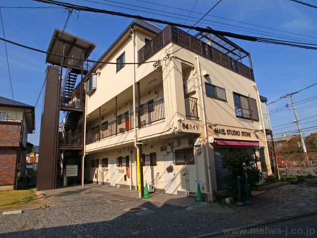 石坂ハイツ外観