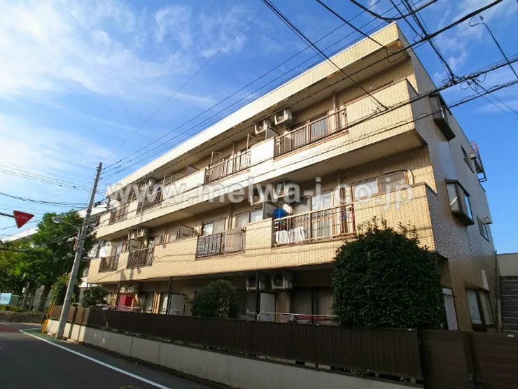 メゾンピーボワットの外観写真