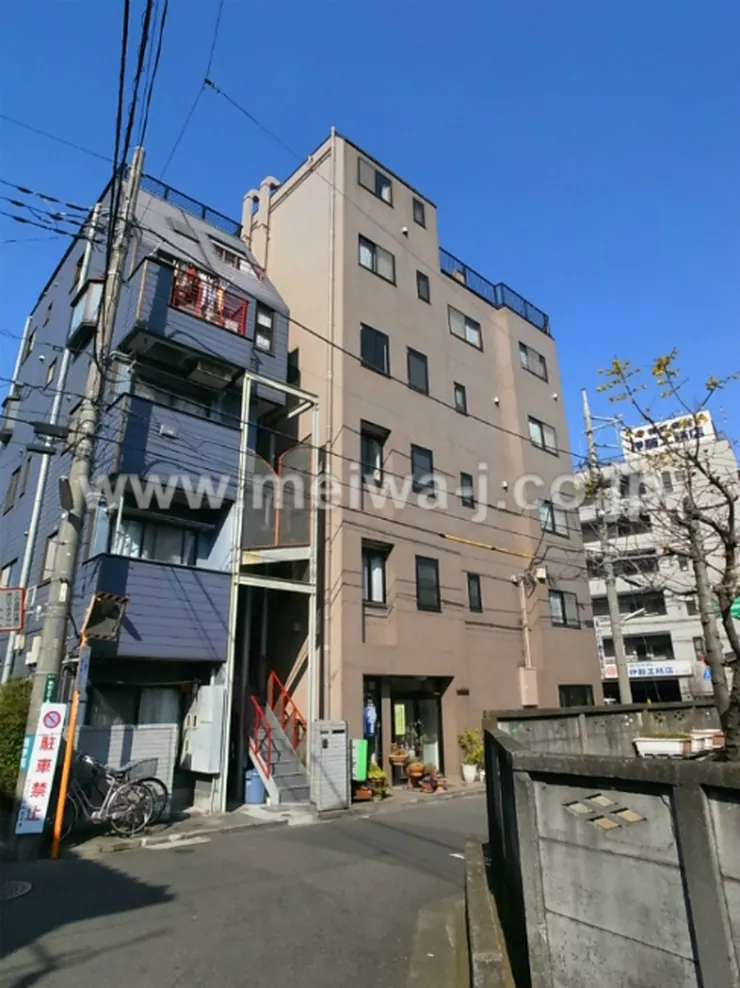 メゾンドアリスの外観写真