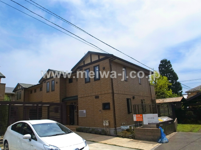 ソレアードB(若松町1)外観