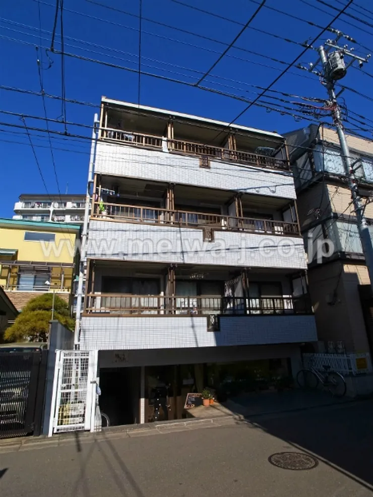 サニーハイツ(八幡町2)の外観写真