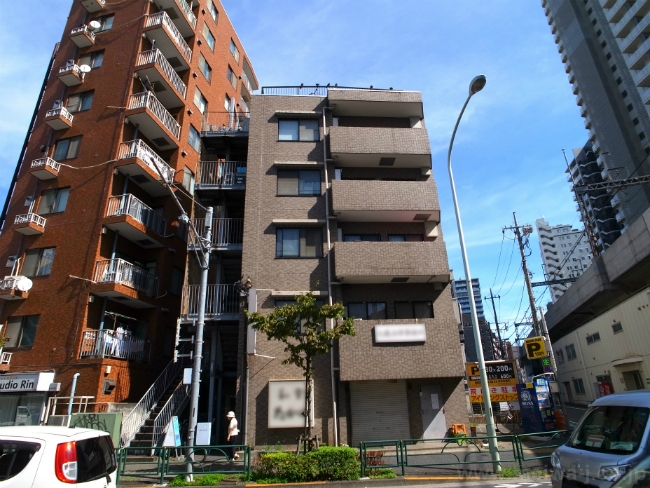 府中21,000万円