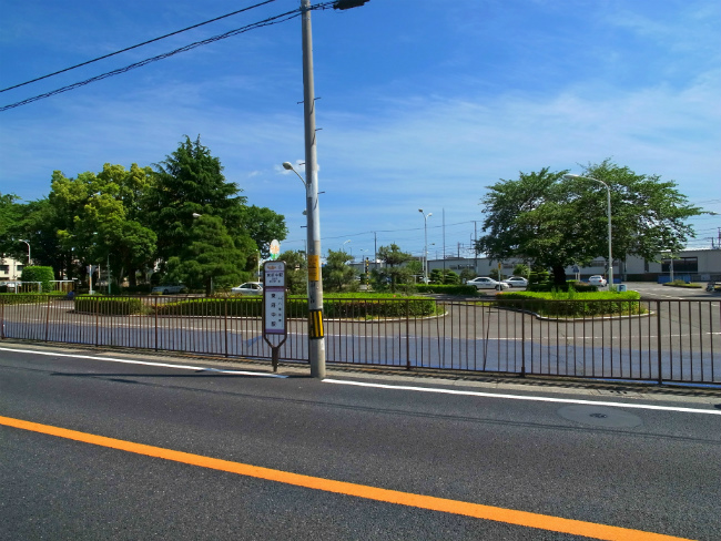 東府中駅の停留所(改正前に撮影)