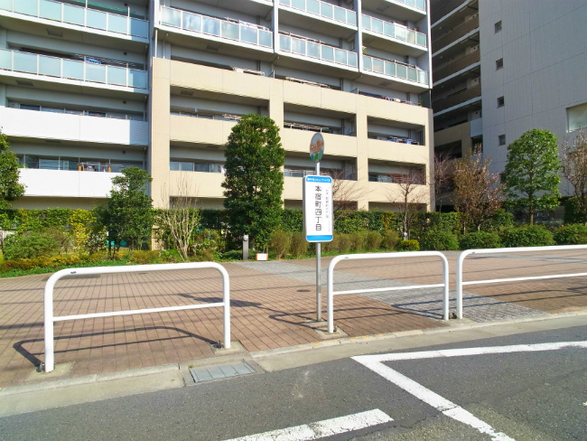本宿町四丁目の停留所（改正前に撮影）