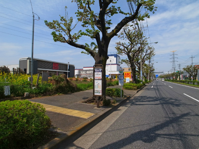 西原町南の停留所（改正前に撮影）