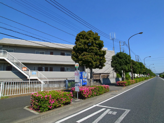 三屋の停留所（改正前に撮影）