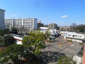 ＵＲ賃貸・車返団地２街区外観16