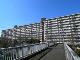 ＵＲ賃貸・車返団地２街区外観3